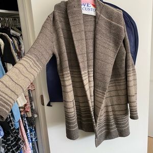 Vince sweater coat size S
